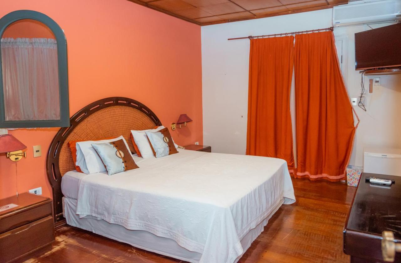 Casa Blanca Otel Ciudad del Este Dış mekan fotoğraf
