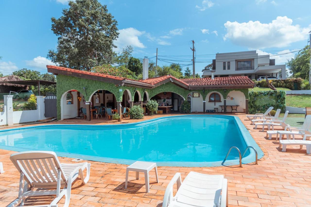 Casa Blanca Otel Ciudad del Este Dış mekan fotoğraf