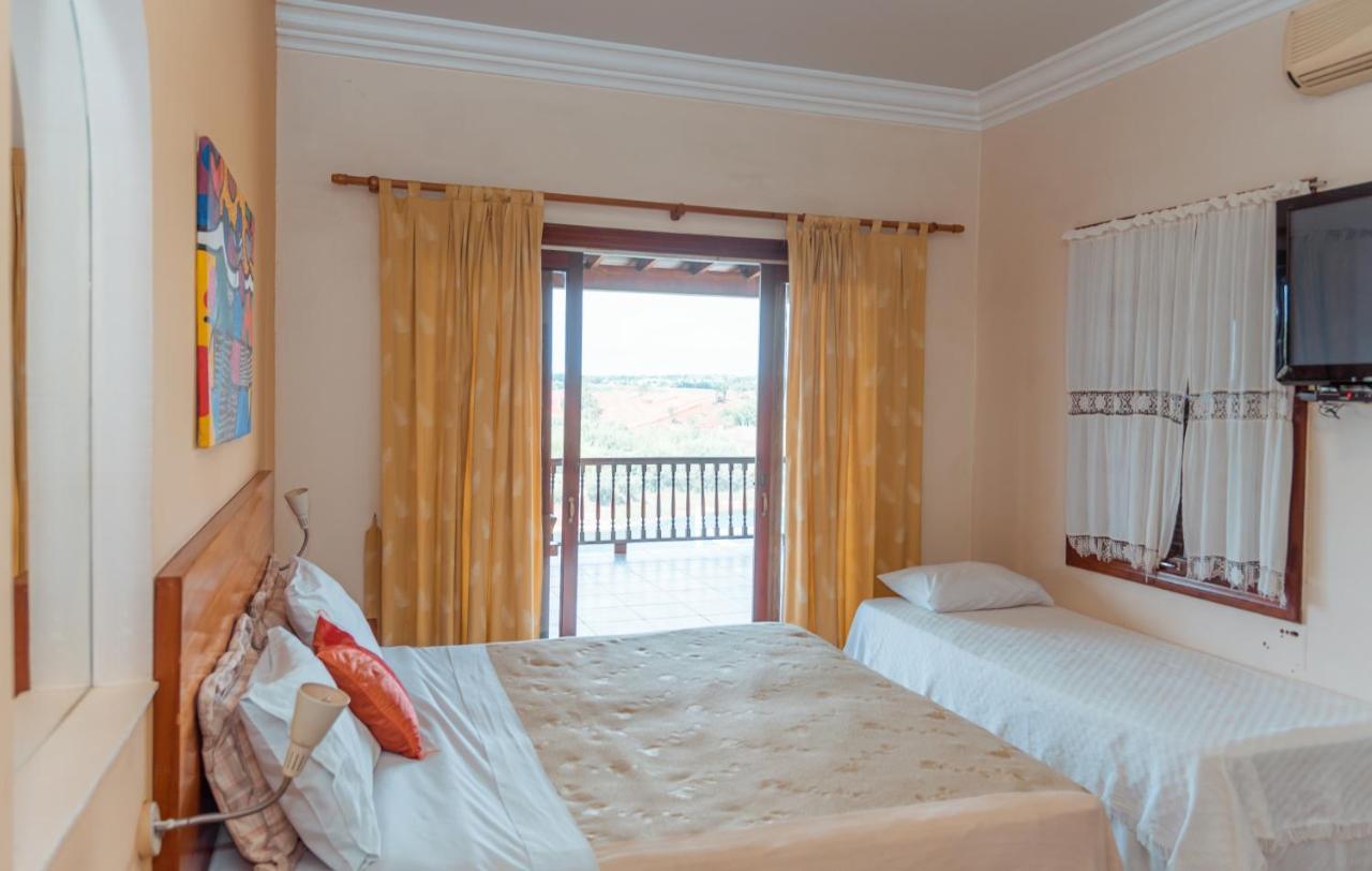 Casa Blanca Otel Ciudad del Este Dış mekan fotoğraf